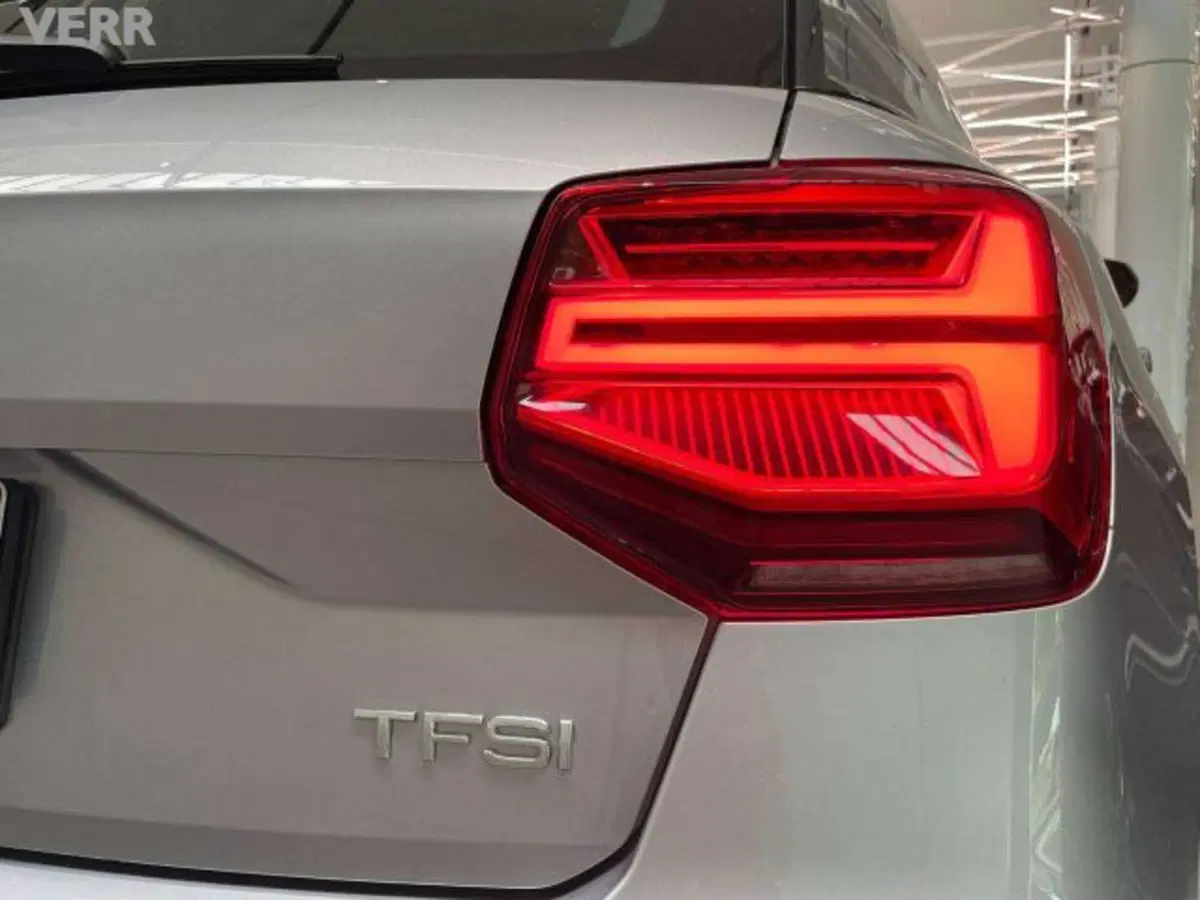 Audi Q2 usata a Milano (7)