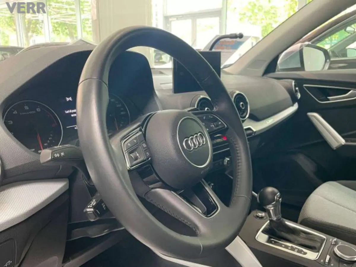 Audi Q2 usata a Milano (8)
