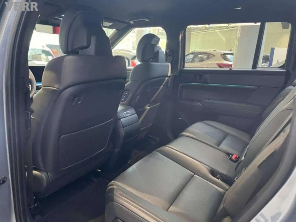 Hyundai Santa Fe usata a Milano (11)