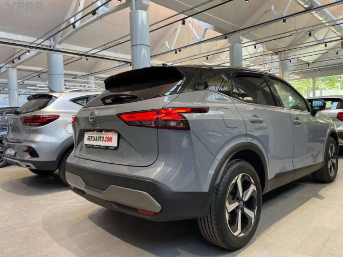 Nissan Qashqai usata a Milano (4)
