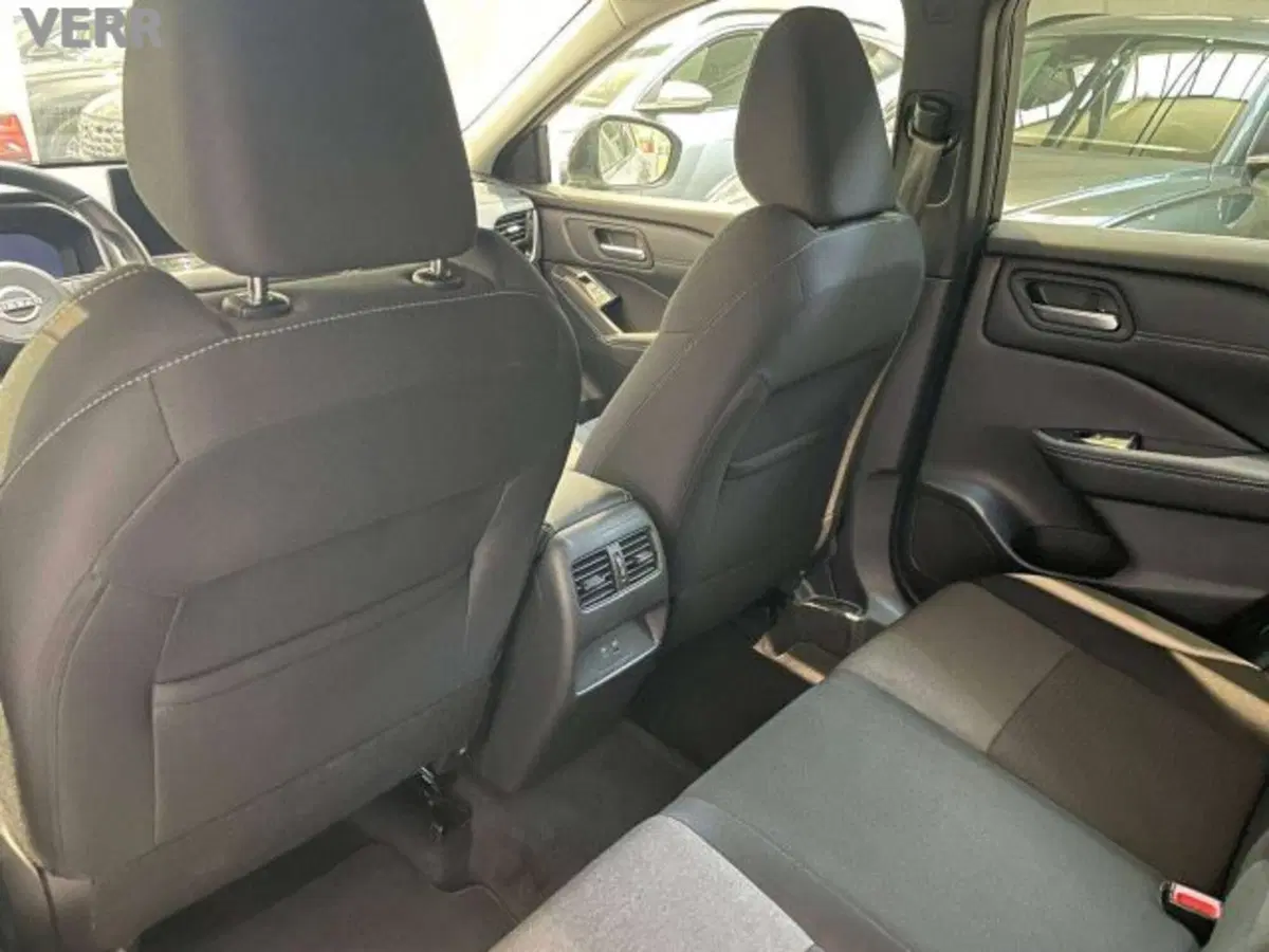 Nissan Qashqai usata a Milano (8)