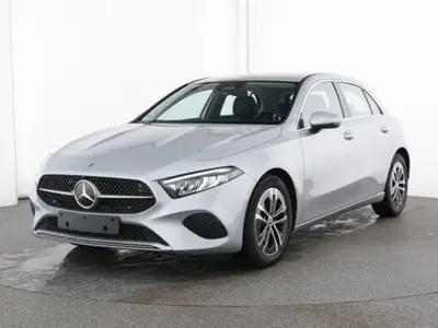 Mercedes-Benz Classe A Sedan 180 Progressive Advanced Plus auto del 2025 usata a Magenta