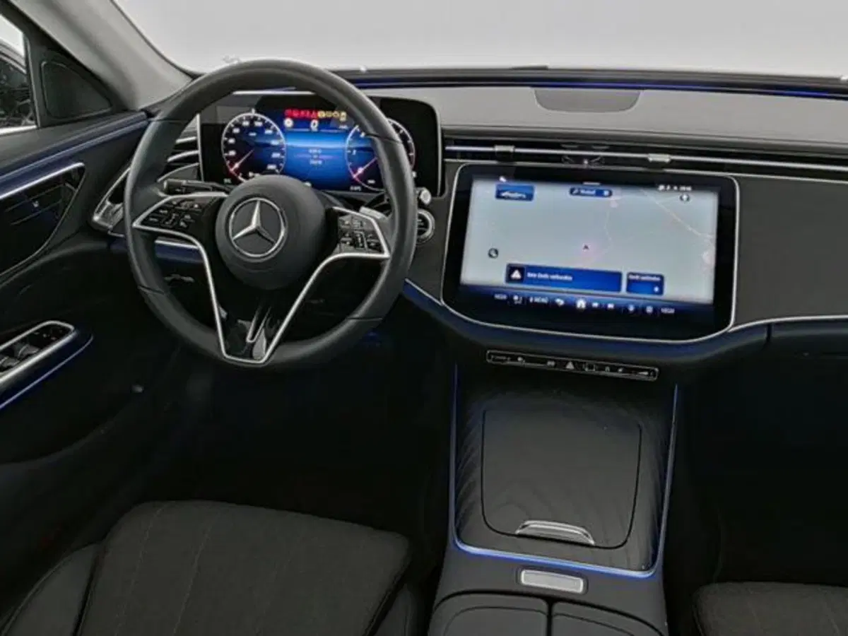 Mercedes-Benz Classe E usata a Milano (7)