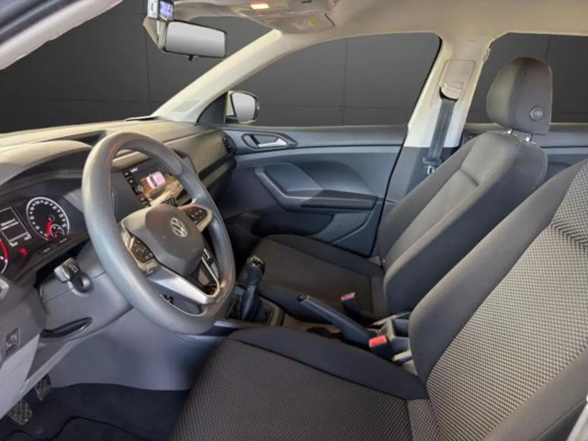 Volkswagen T-Cross usata a Milano (10)