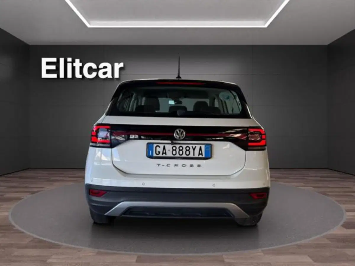 Volkswagen T-Cross usata a Milano (5)