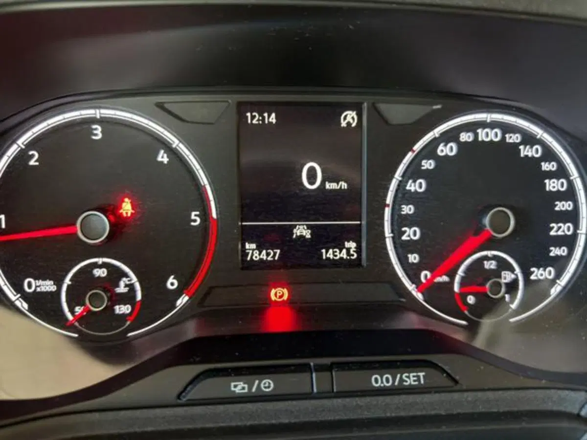 Volkswagen T-Cross usata a Milano (7)