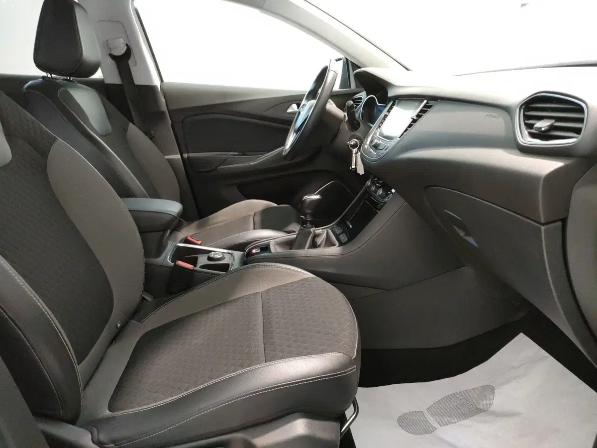Opel Grandland X usata a L'Aquila (15)