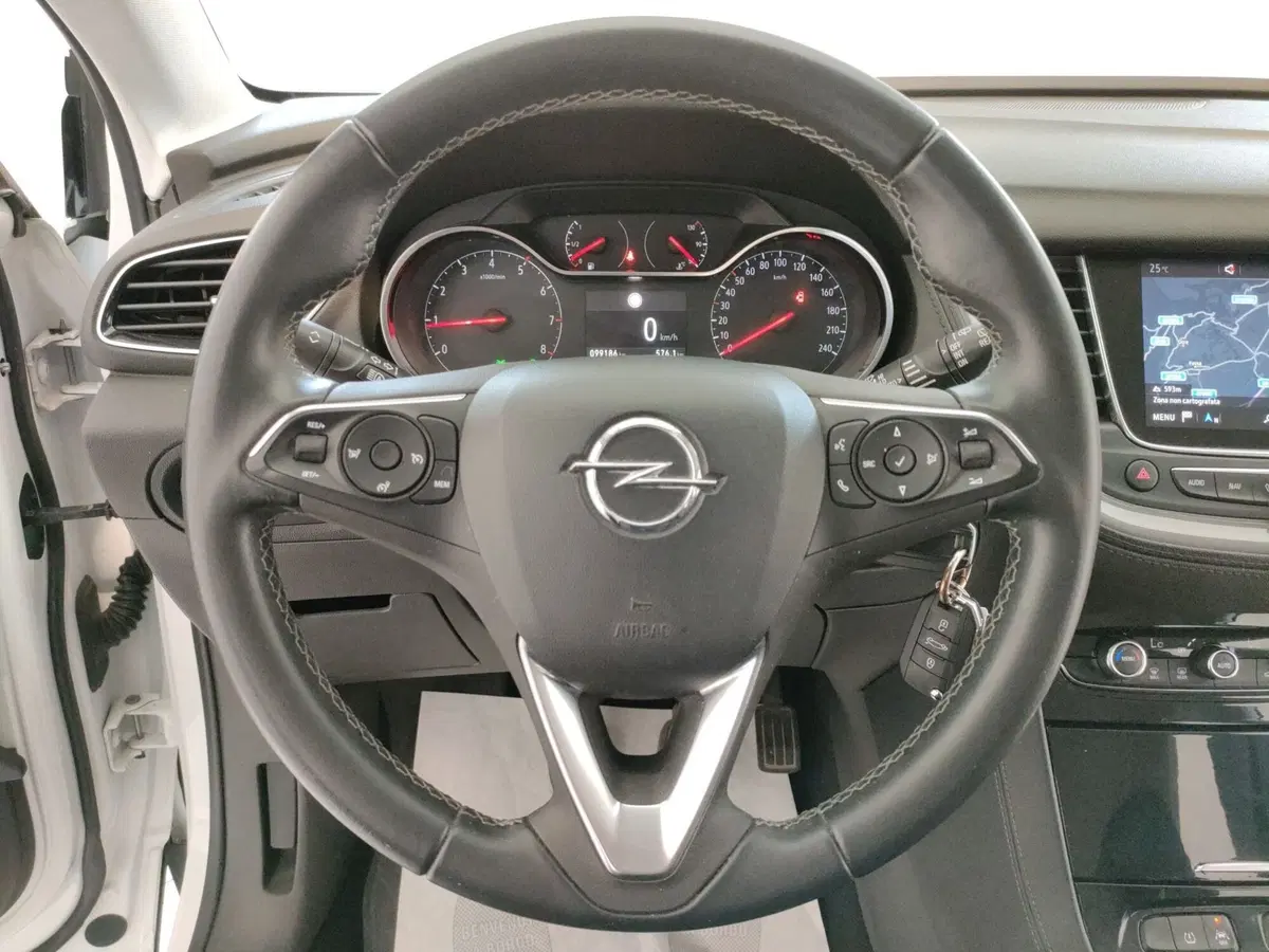 Opel Grandland X usata a L'Aquila (17)
