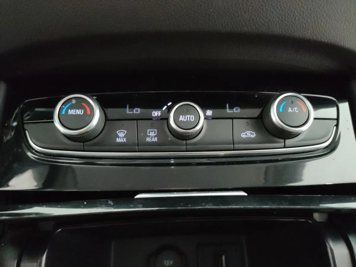 Opel Grandland X usata a L'Aquila (20)