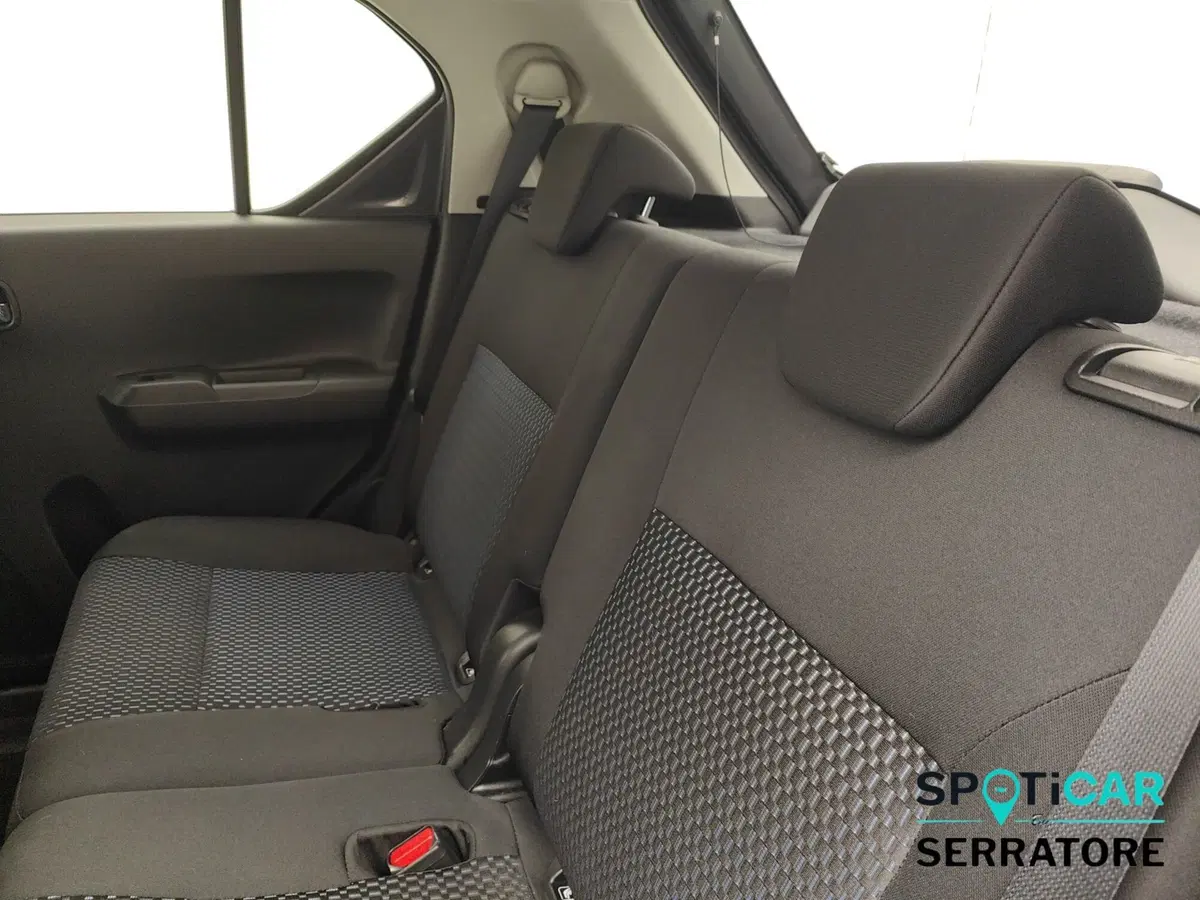 Suzuki Ignis usata a Como (13)