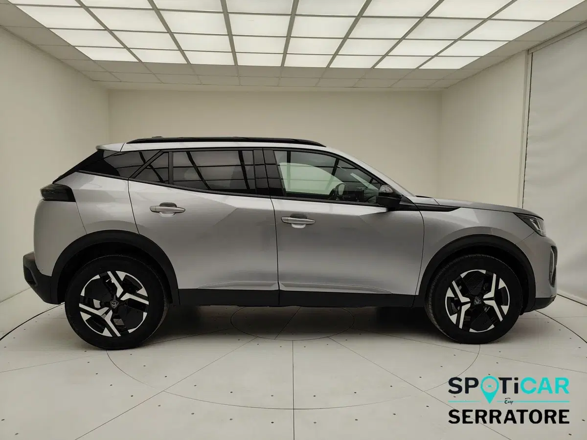 Peugeot 2008 usata a Como (18)