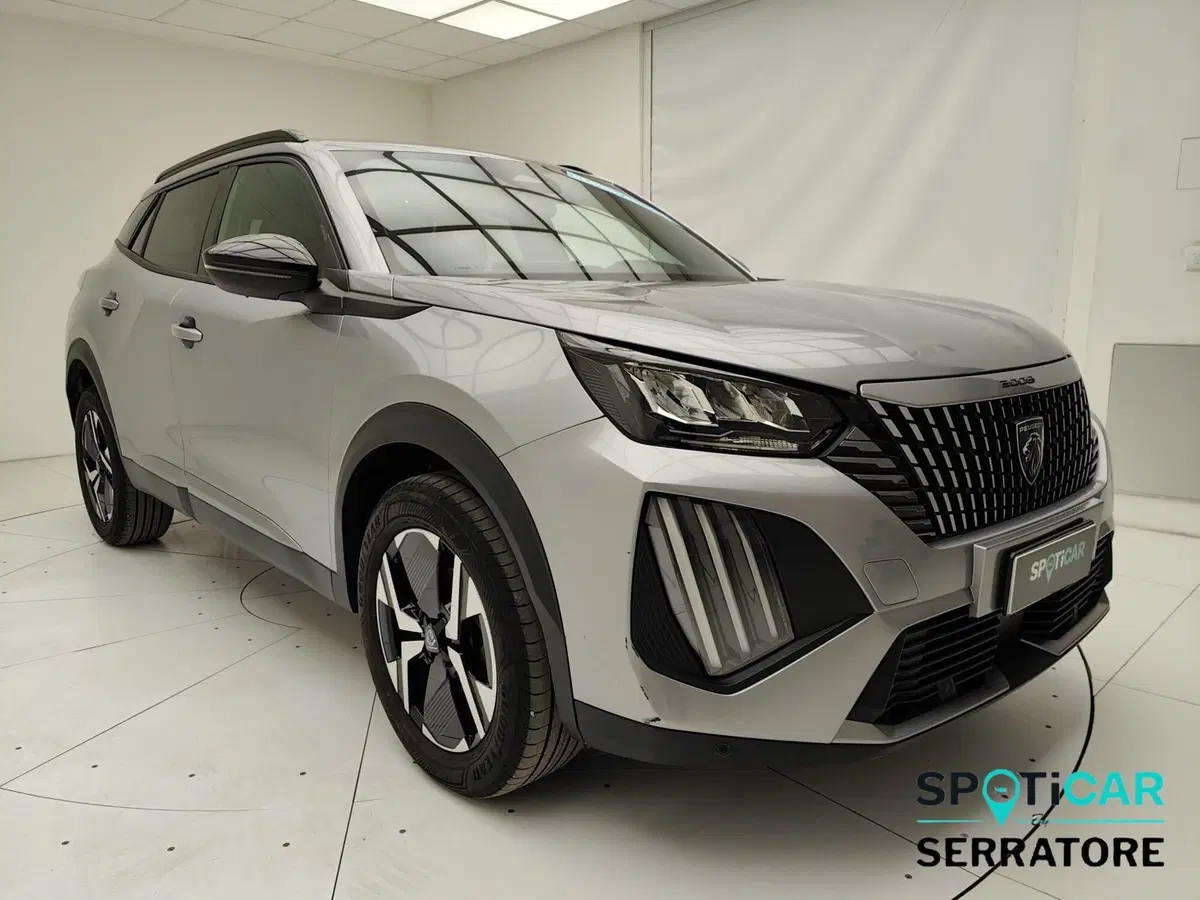 Peugeot 2008 usata a Como (3)
