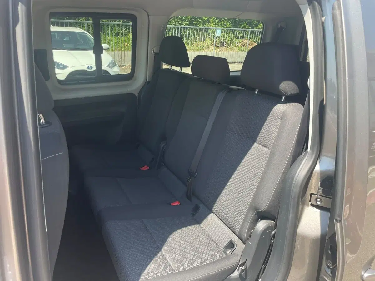 Volkswagen Caddy usata a Piacenza (10)
