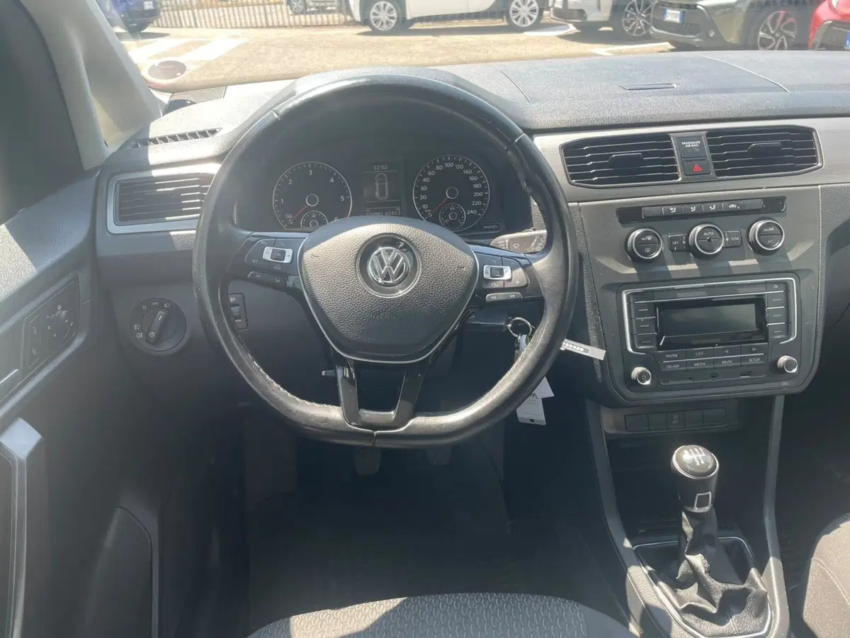 Volkswagen Caddy usata a Piacenza (11)