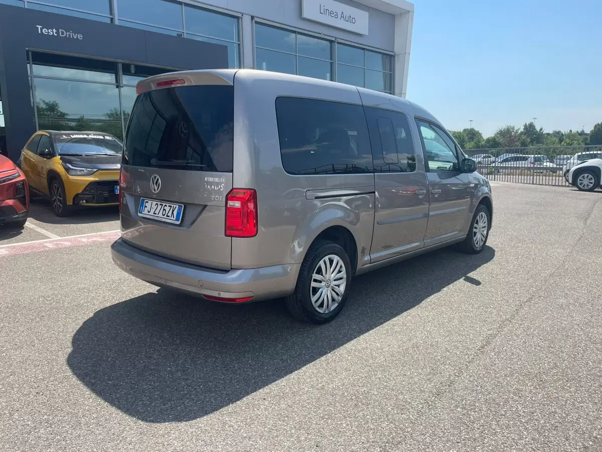 Volkswagen Caddy usata a Piacenza (5)