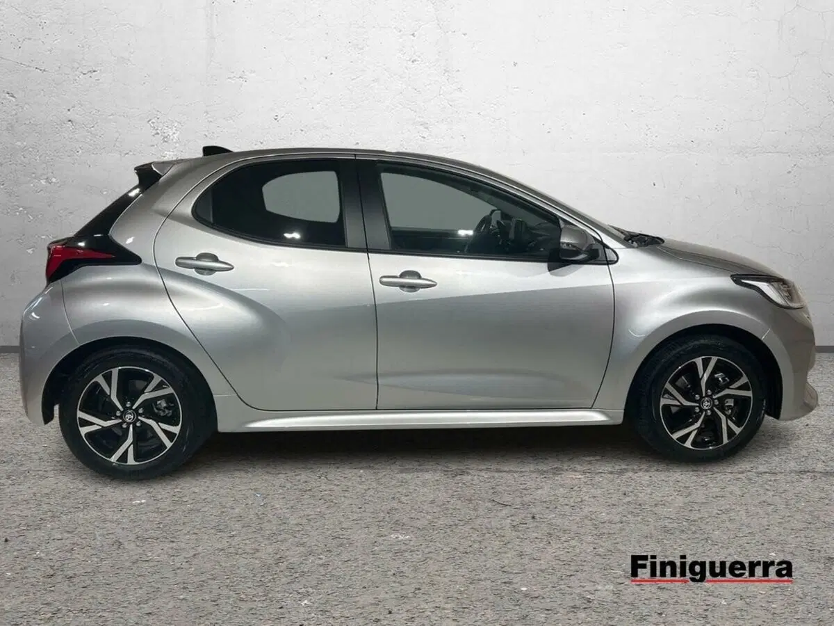 Toyota Yaris usata a Lecco (6)