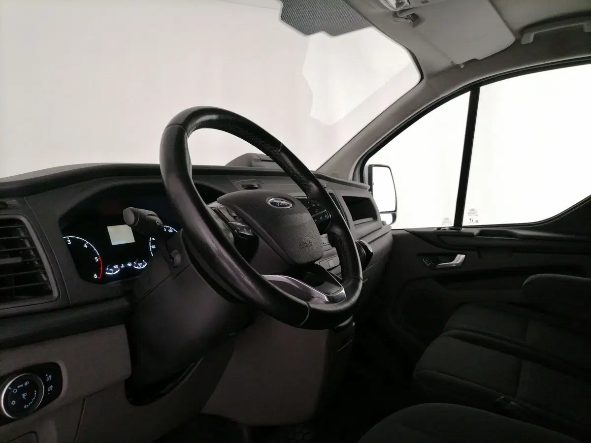 Ford Transit Custom Furgone usata a Roma (10)