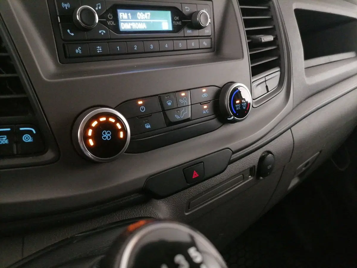 Ford Transit Custom Furgone usata a Roma (13)
