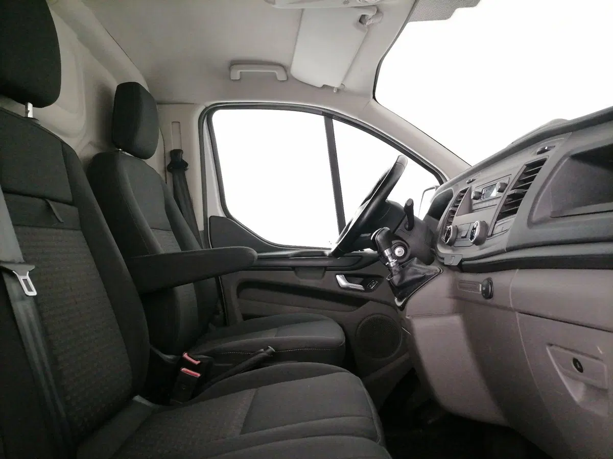 Ford Transit Custom Furgone usata a Roma (6)