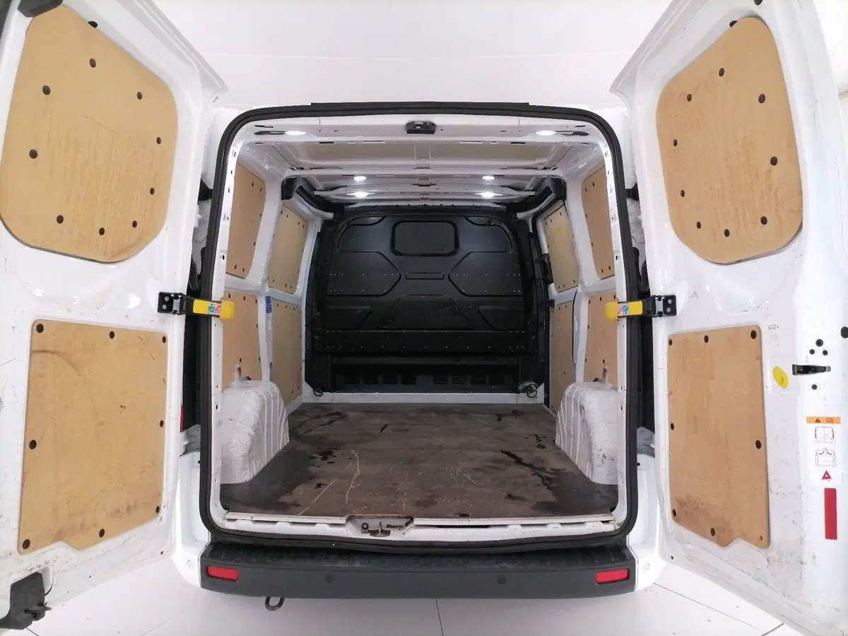 Ford Transit Custom Furgone usata a Roma (9)