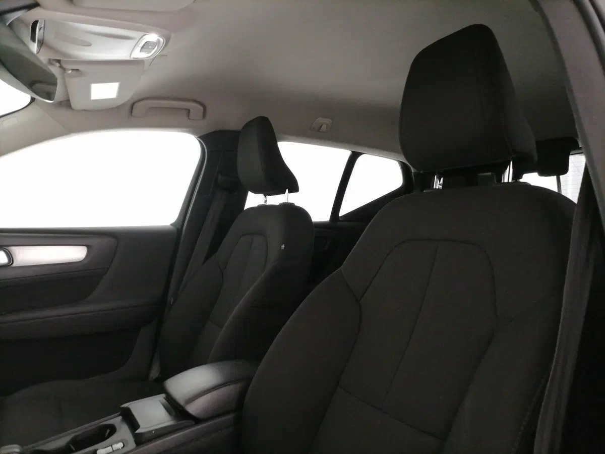 Volvo XC40 usata a Roma (11)