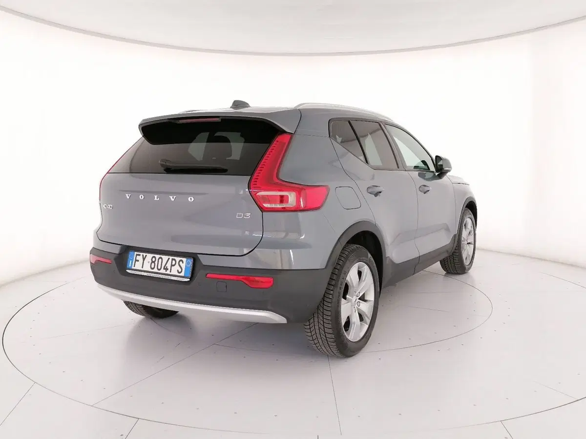 Volvo XC40 usata a Roma (2)