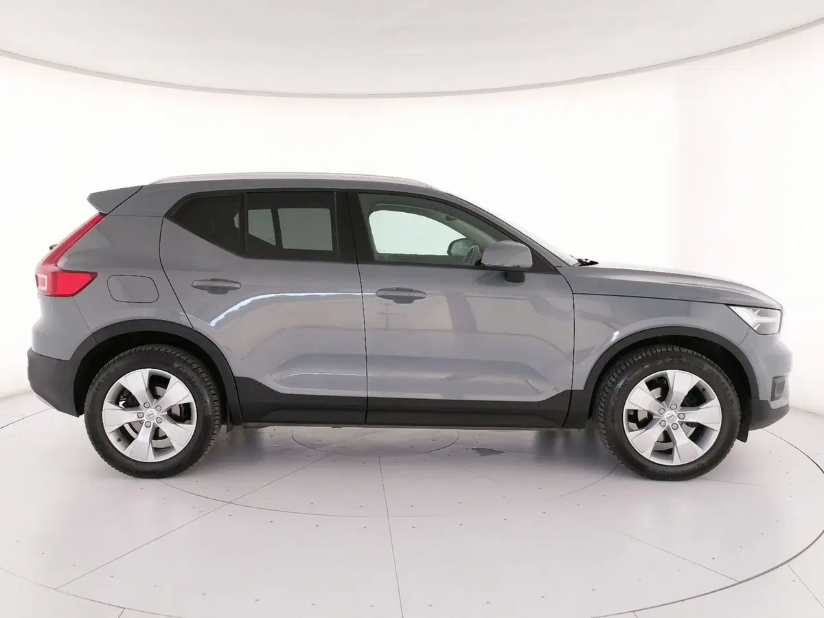 Volvo XC40 usata a Roma (3)