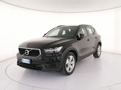 VOLVO Veicoli Commerciali XC40 XC40 N1 1.5 T2 Momentum Core geartronic my21 del 2022 usata a Roma
