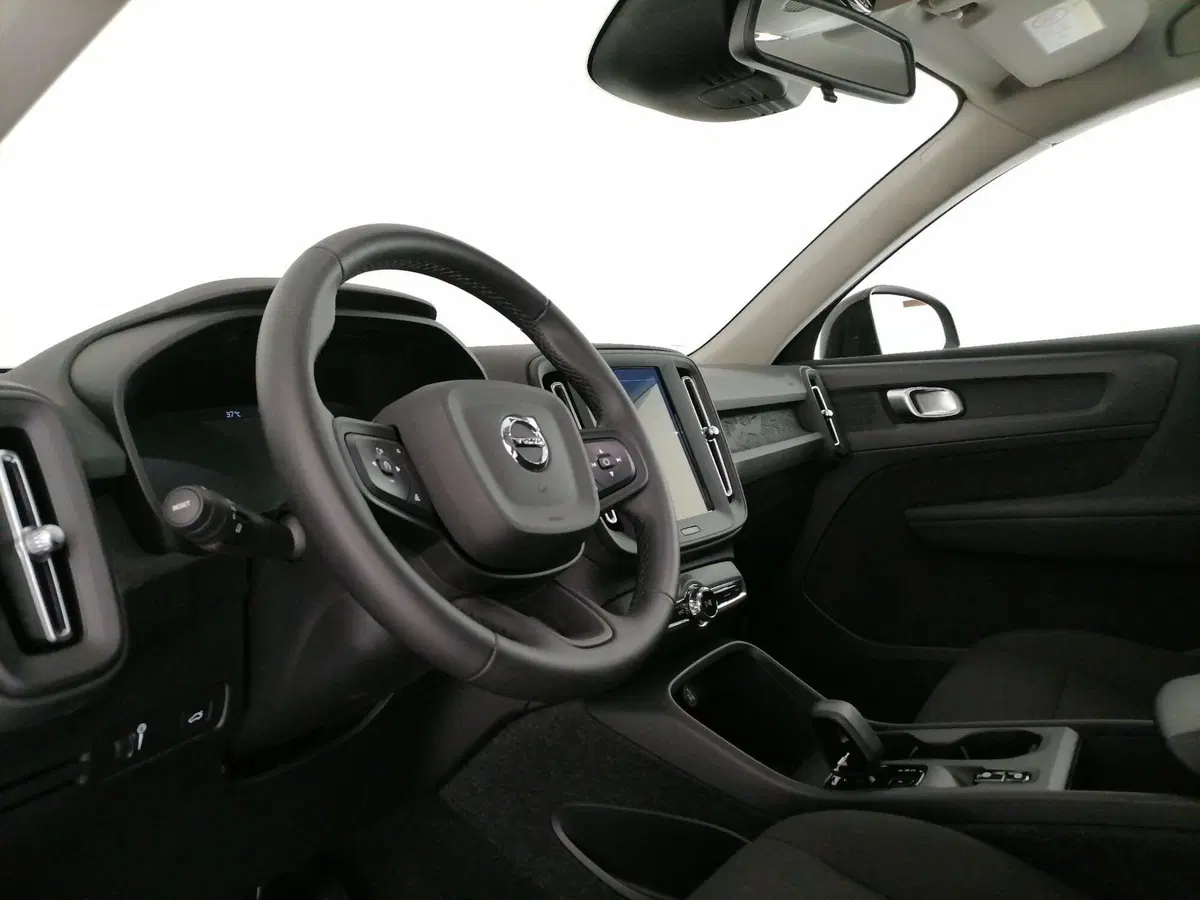 VOLVO Veicoli Commerciali XC40 usata a Roma (11)