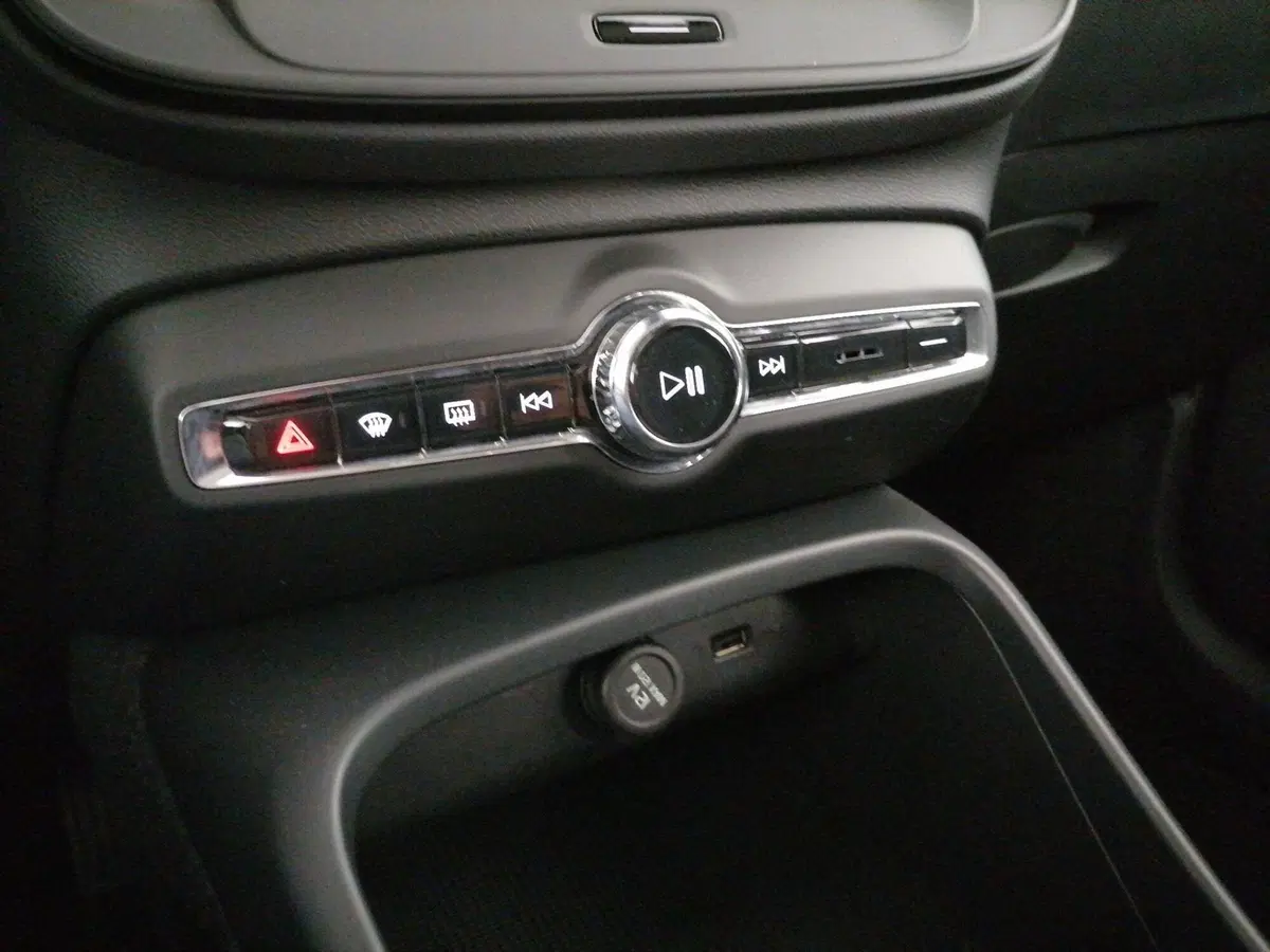 VOLVO Veicoli Commerciali XC40 usata a Roma (14)