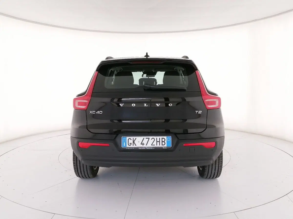 VOLVO Veicoli Commerciali XC40 usata a Roma (4)