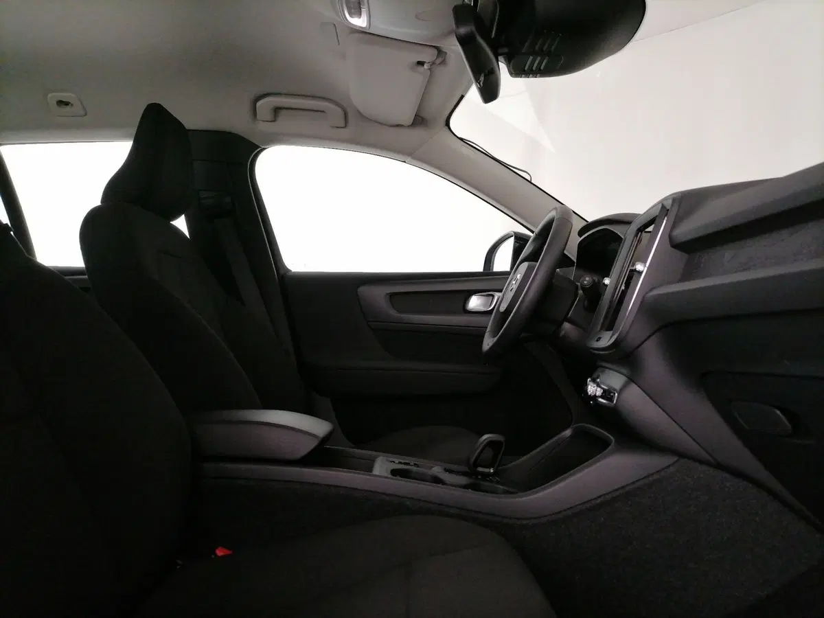VOLVO Veicoli Commerciali XC40 usata a Roma (6)