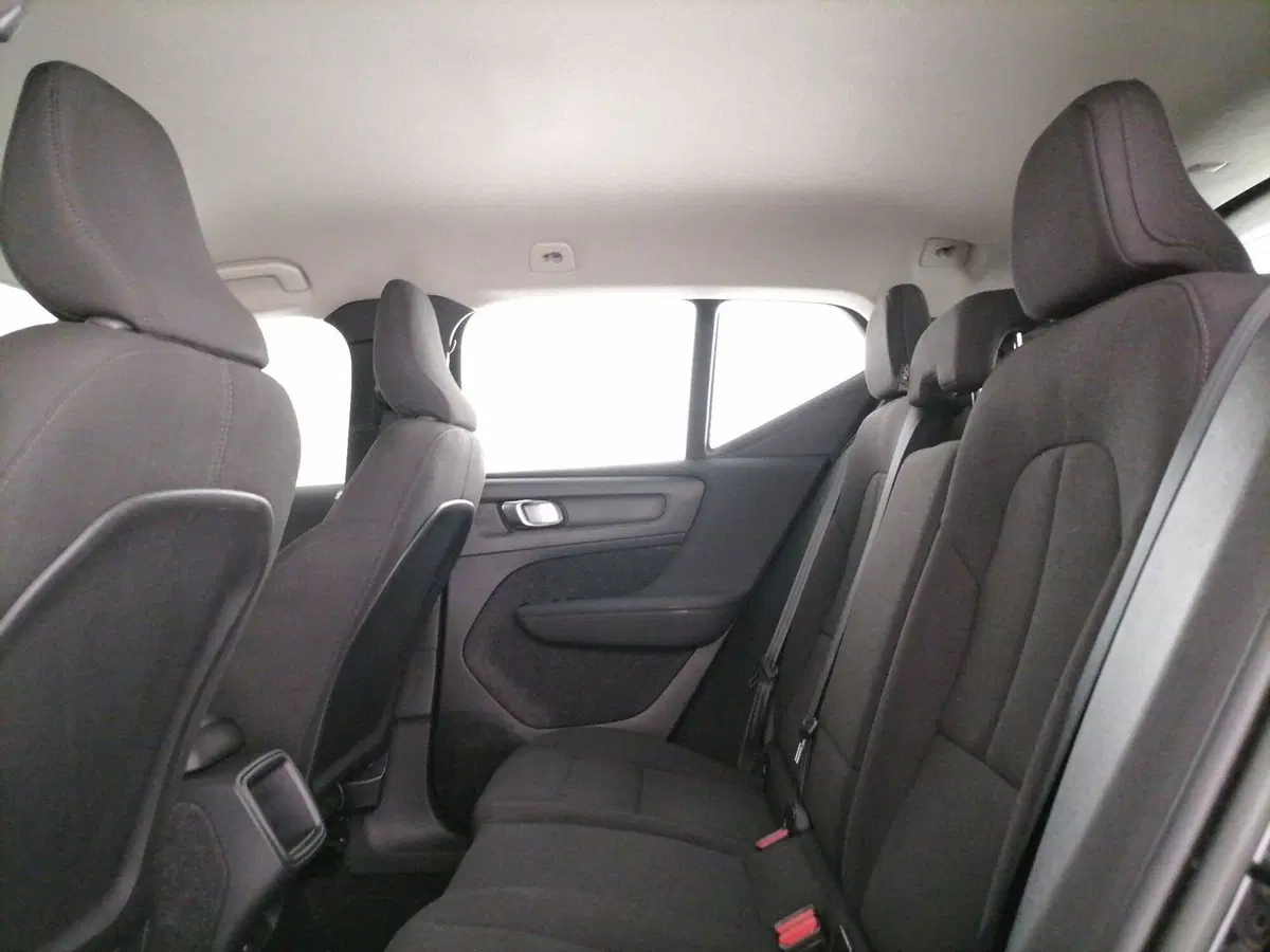 VOLVO Veicoli Commerciali XC40 usata a Roma (8)