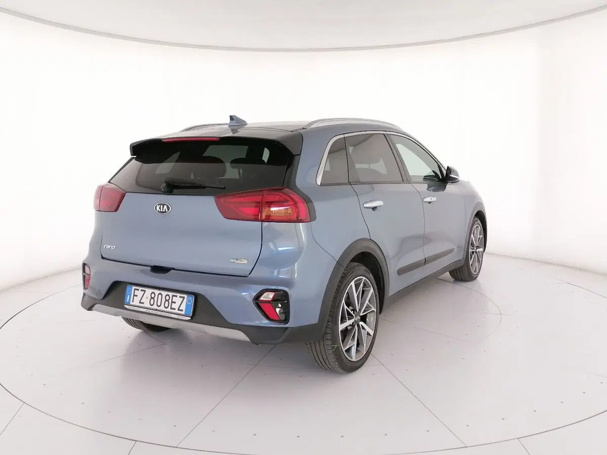 Kia Niro usata a Roma (2)
