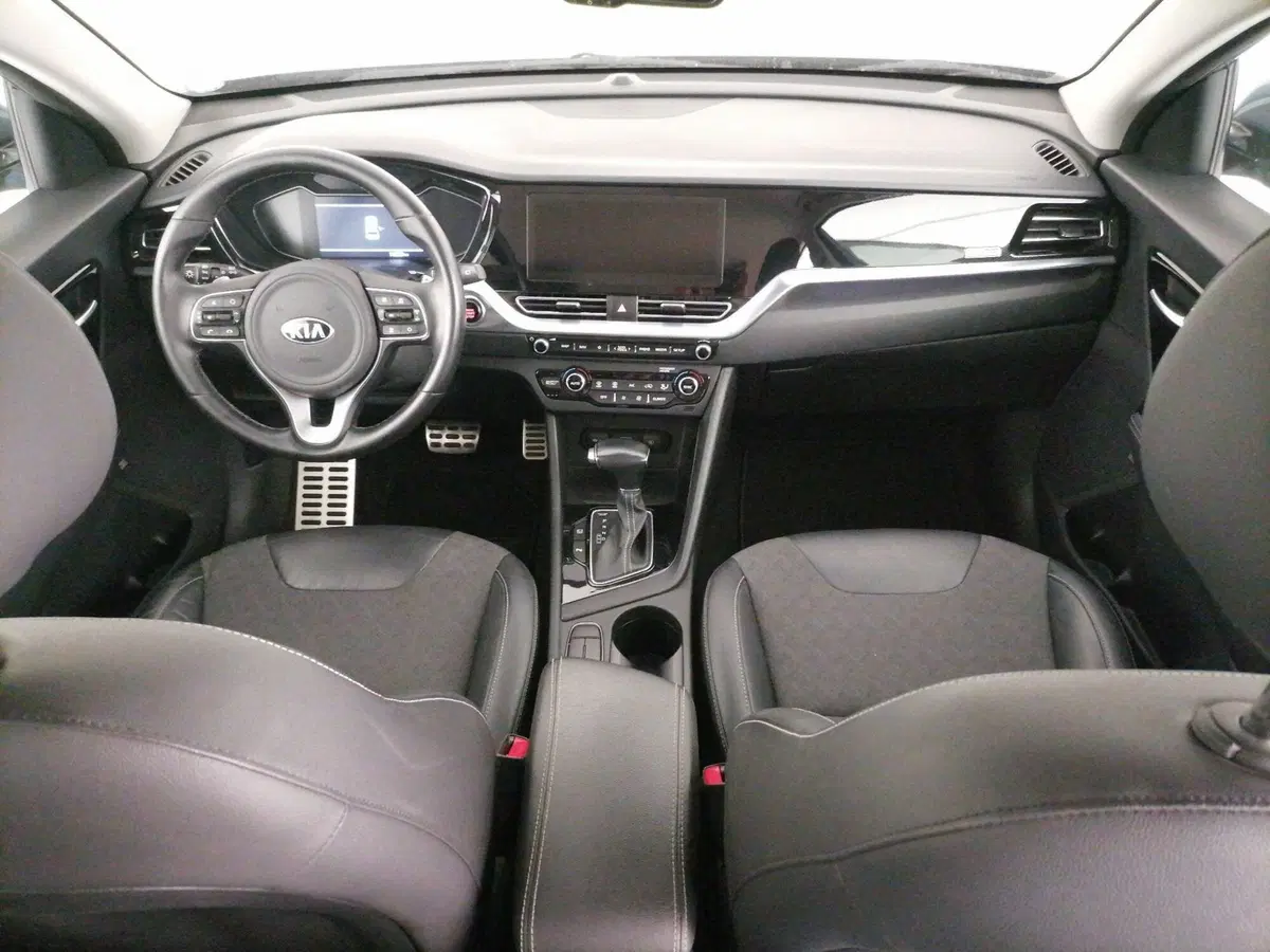 Kia Niro usata a Roma (9)