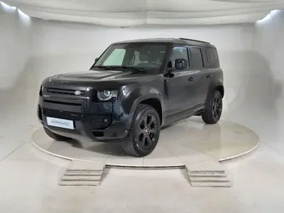 Land Rover Defender 110 3.0d i6 mhev SE awd 250cv auto 6p.ti del 2023 usata a Settimo Torinese