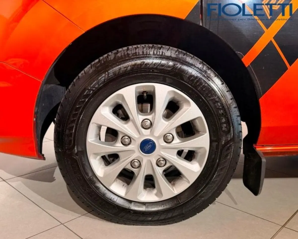 Ford Transit Custom Furgone usata a Brescia (10)