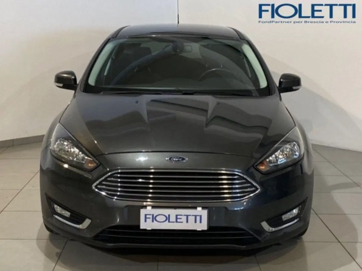 Ford Focus Station Wagon usata a Brescia (3)