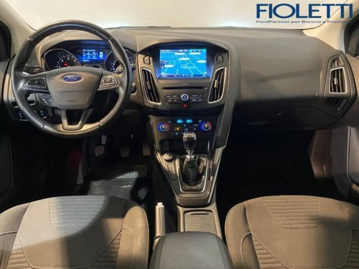 Ford Focus Station Wagon usata a Brescia (6)