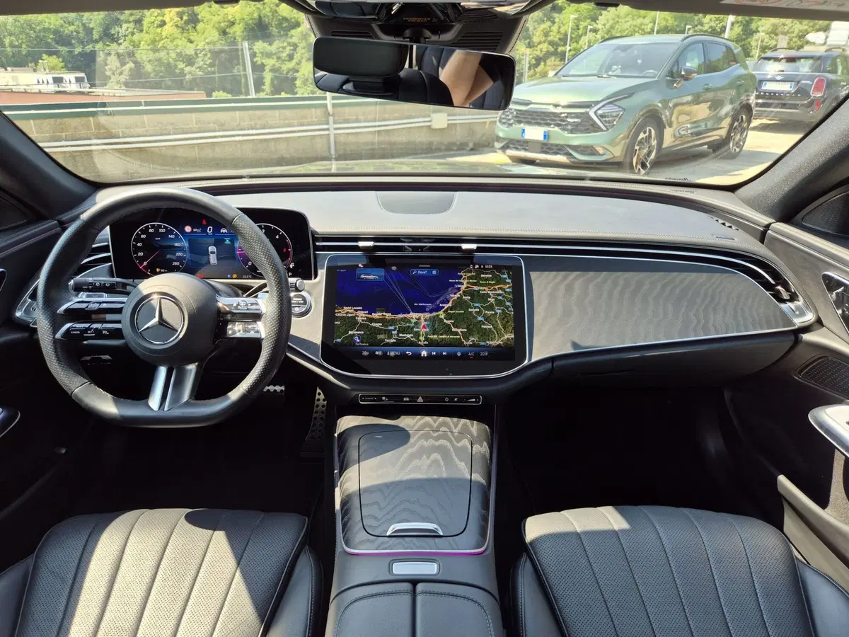 Mercedes-Benz Classe E Station Wagon usata  (8)