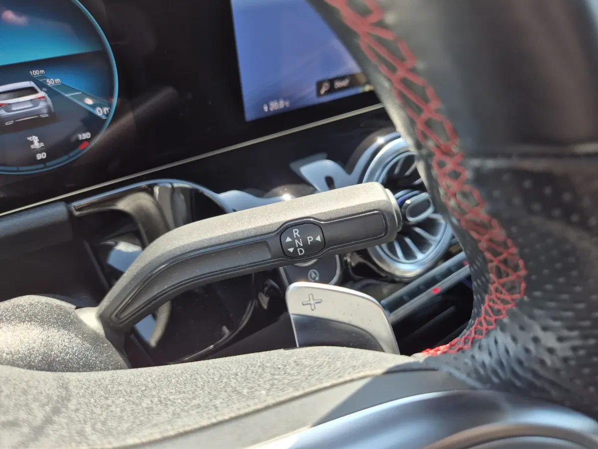 Mercedes-Benz GLA SUV usata  (10)