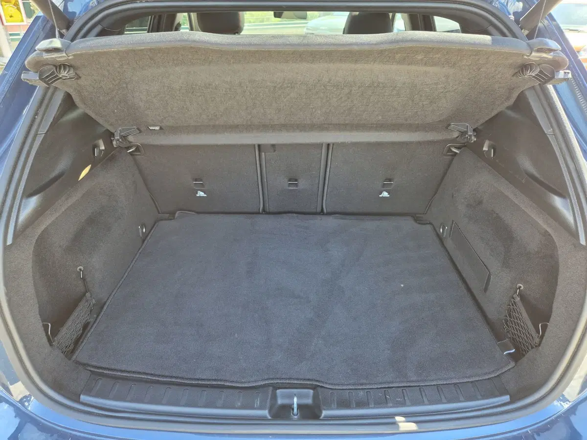 Mercedes-Benz GLA SUV usata  (12)