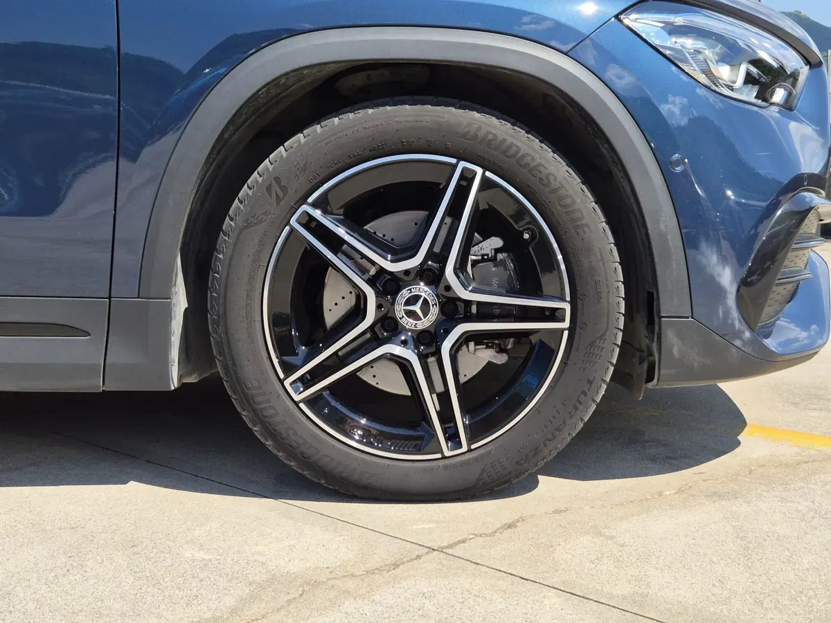 Mercedes-Benz GLA SUV usata  (13)