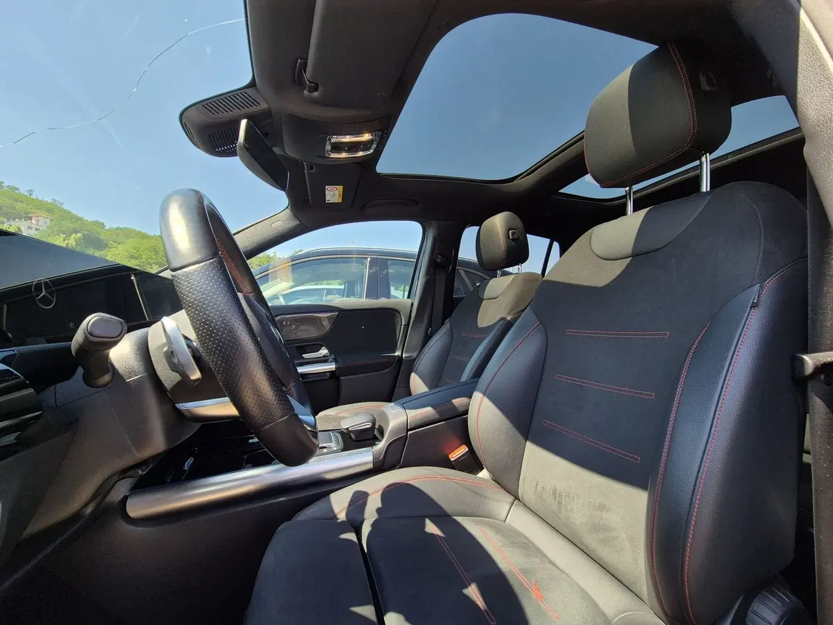 Mercedes-Benz GLA SUV usata  (19)