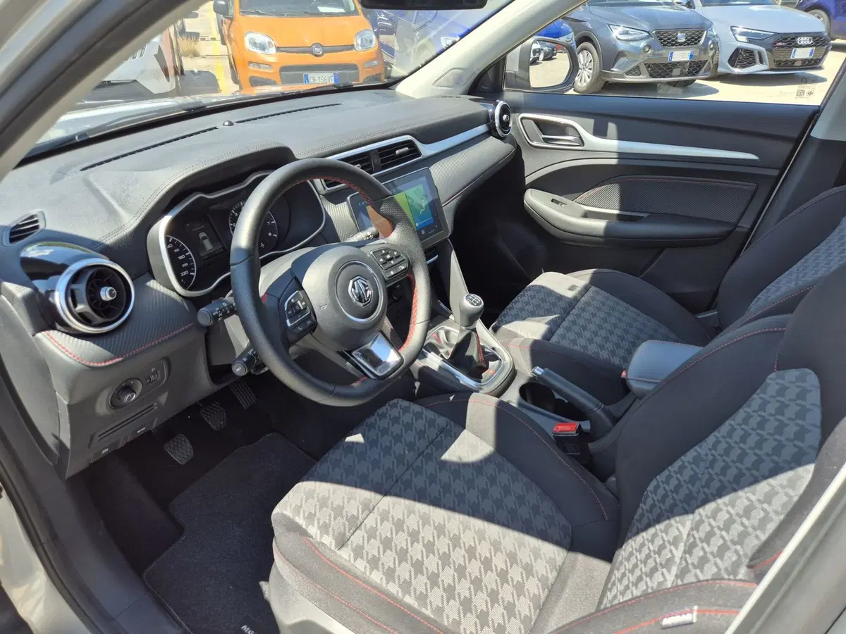 Mg ZS usata  (6)