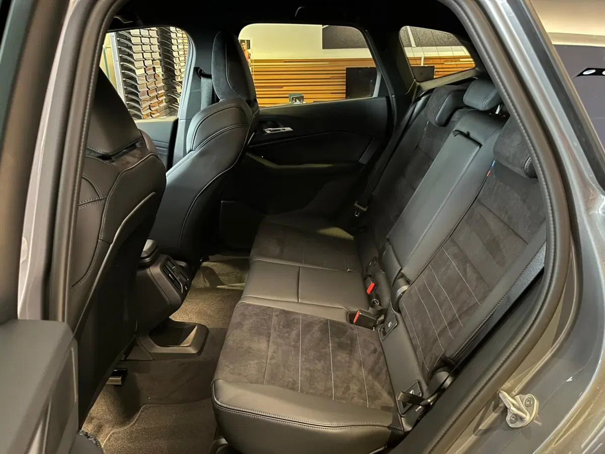 BMW Serie 2 Active Tourer nuova a Genova (5)