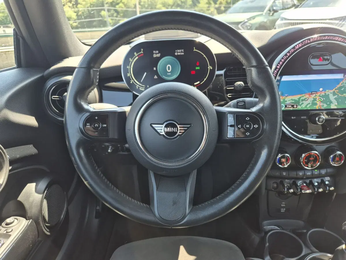 MINI Mini Cabrio usata  (16)