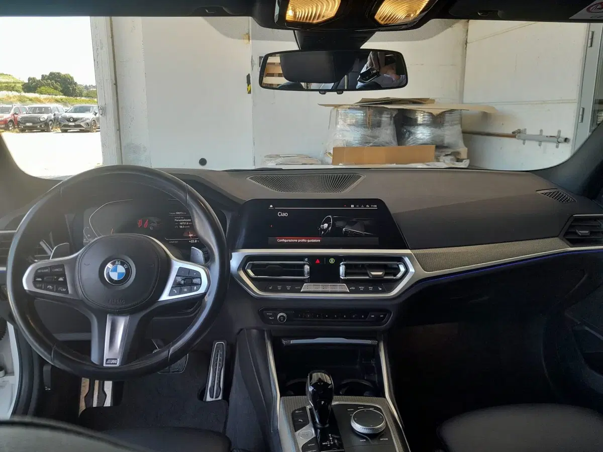 BMW Serie 3 Touring usata a Genova (12)