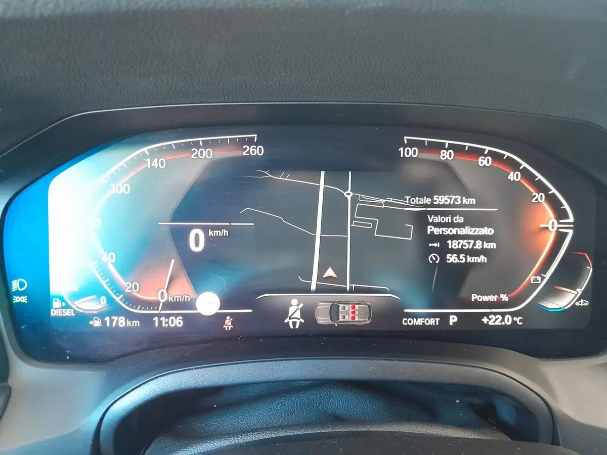 BMW Serie 3 Touring usata a Genova (14)