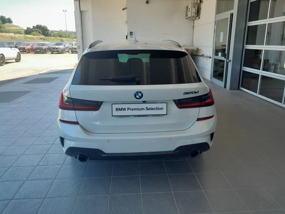 BMW Serie 3 Touring usata a Genova (6)